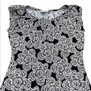 Ann Taylor LOFT size medium black & white floral top